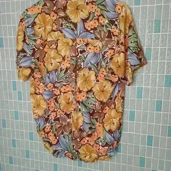 Vintage D.P.S New York Short Sleeve Button Up - Picture 8 of 11